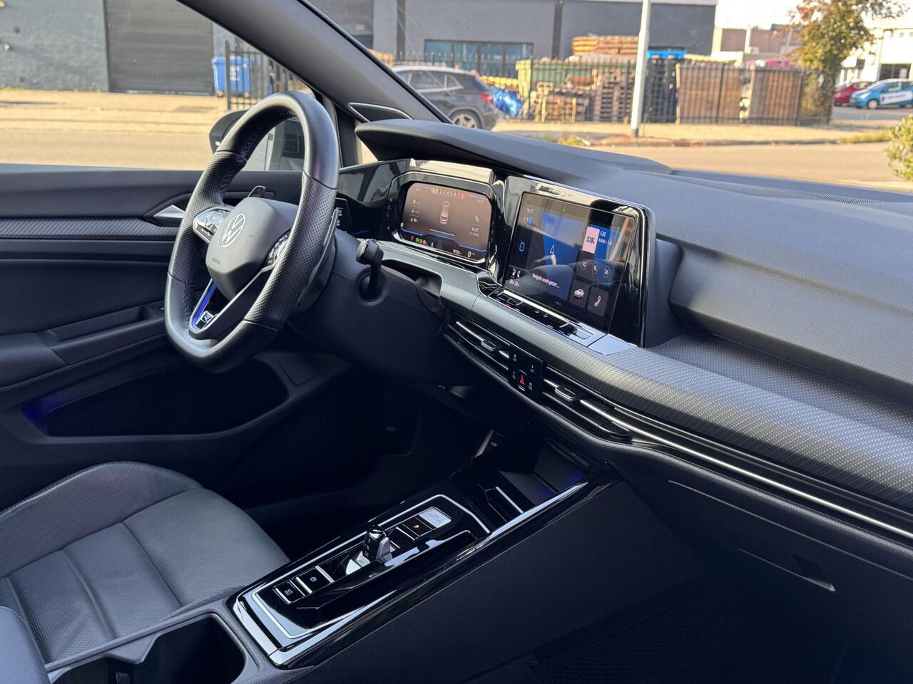 Volkswagen GOLF 8 R R20 2.0 TSI 320pk 4Motion DSG / Aut. Leder Akrapovic Panoramadak 19dkm!!