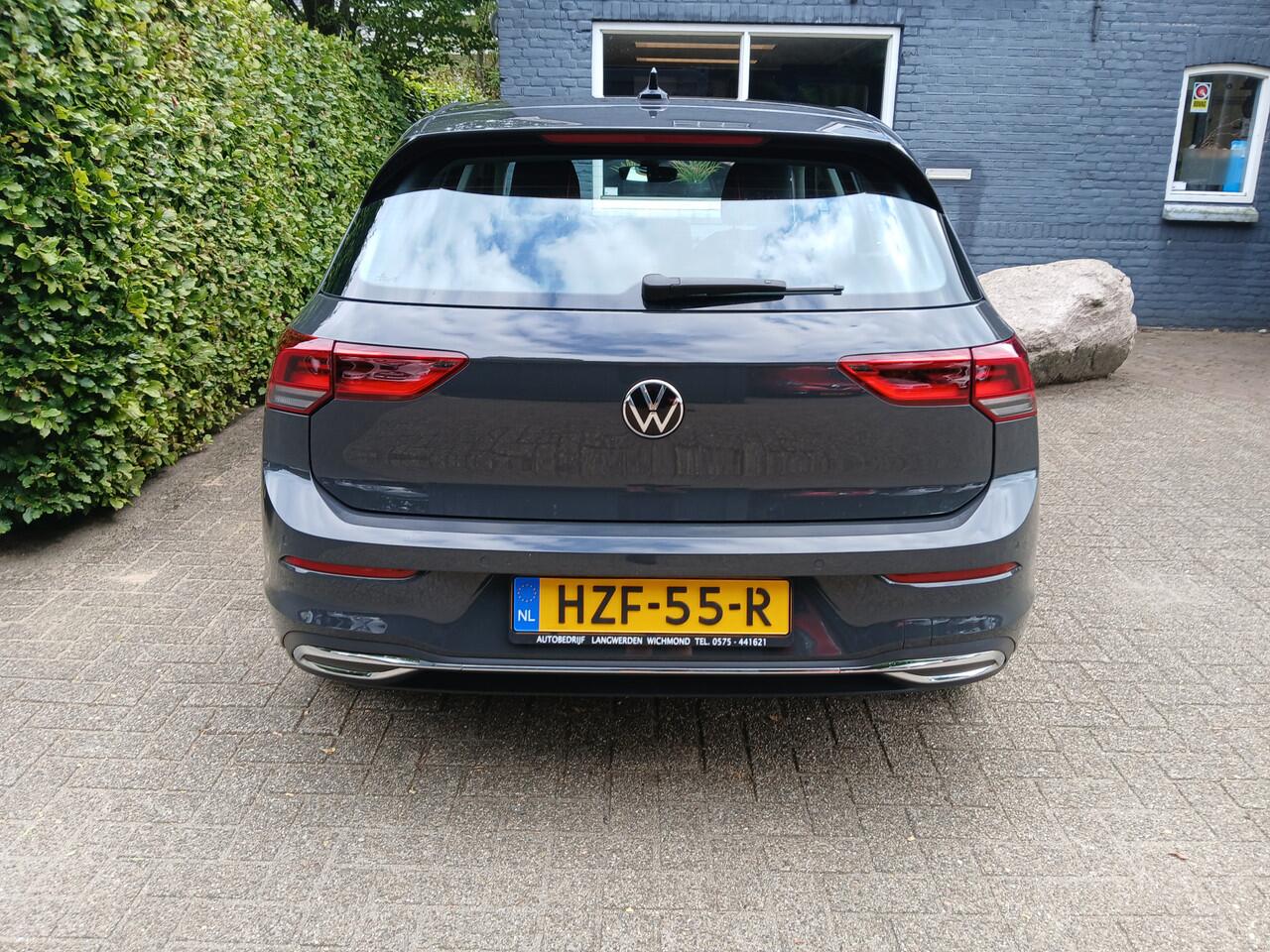 Volkswagen GOLF 1.4 eHybrid Style PHEV / camera / DSG / massage stoel /