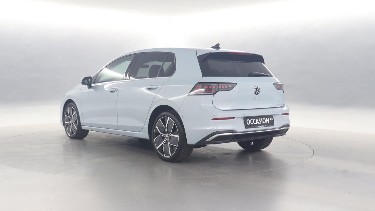 Volkswagen GOLF 1.5 eHybrid 204pk Style Edition DSG / Navigatie via App Connect / Stoel+Stuurverwarming / Camera
