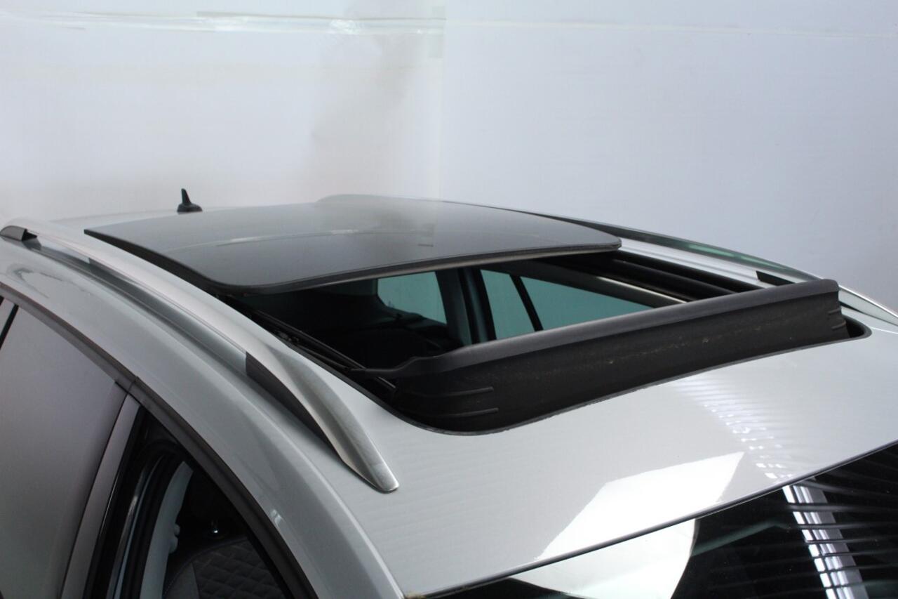 Volkswagen GOLF Variant 1.5 TSI DSG Highline PANO VIRTUAL CARPL ACC STUURVW '19