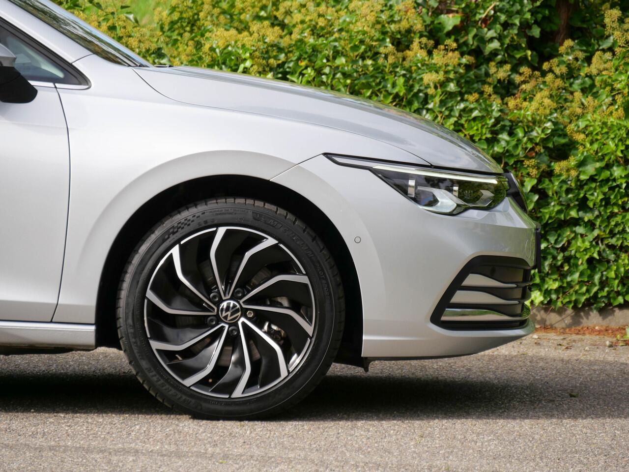 Volkswagen GOLF 1.4 eHybrid Style | CAMERA | CARPLAY | CRUISE CONTROL |