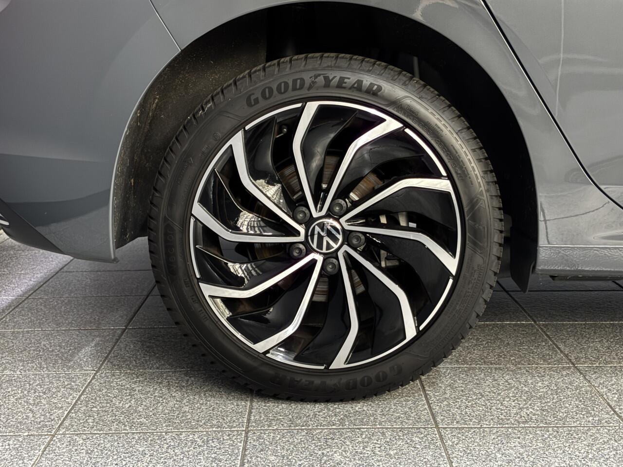 Volkswagen GOLF 1.4 eHybrid Pano|Carplay|Camera