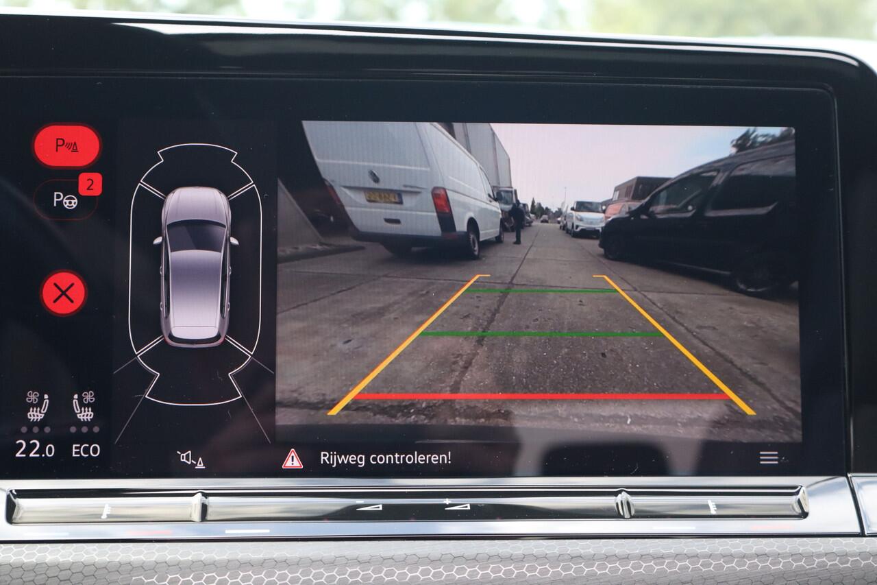 Volkswagen GOLF 1.4 eHybrid GTE NL-Auto!! Schuifdak I Leder I Apple