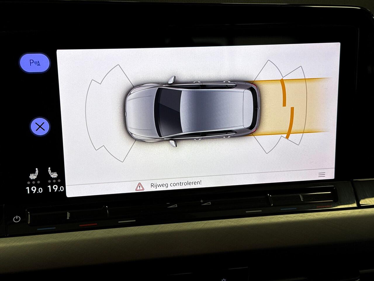 Volkswagen GOLF 1.5 eTSI 150pk Style Koplampverlichting LED Plus | Navigatie 'Discover Pro' | Winter Pakket
