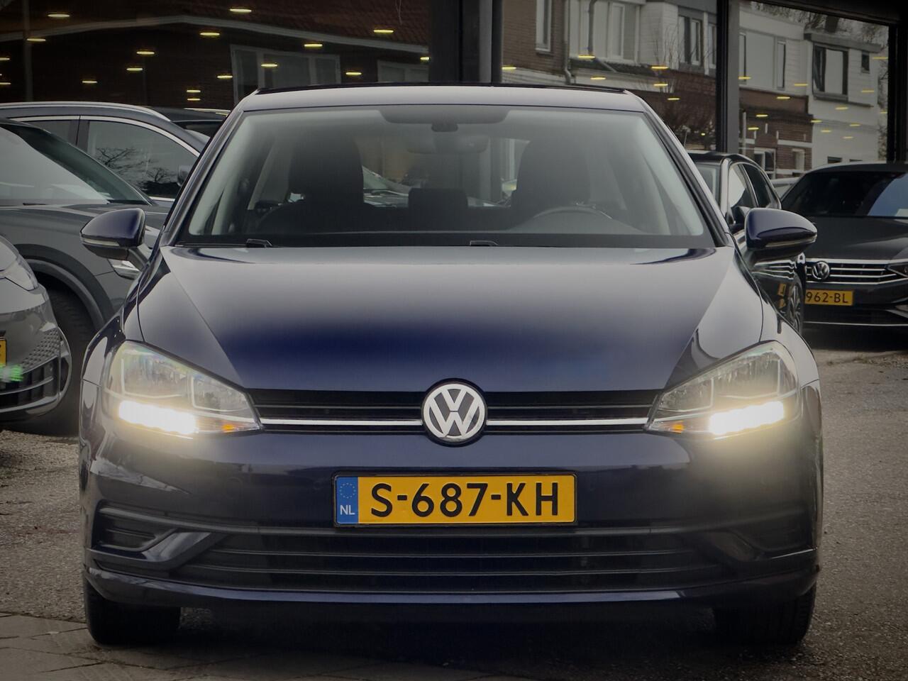 Volkswagen GOLF 1.0 TSI ACTIE! BETAAL NU 50% 6450 50/50 DEAL DE REST IN 2JR RENTEVRIJ FINANCIEREN