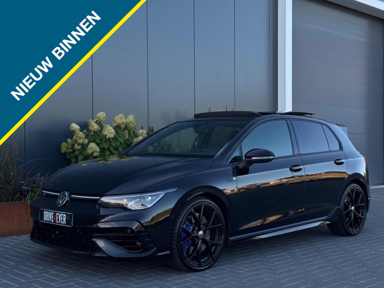 Volkswagen GOLF 2.0 TSI R 4MOTION 320pk FULL PANO AKRA DRIFT HUD CAMERA ACC ECC