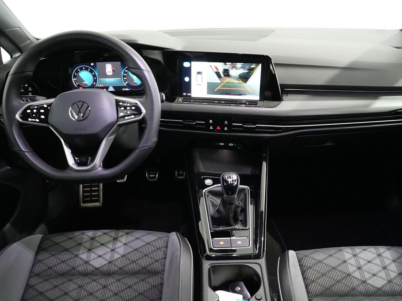 Volkswagen GOLF Variant 1.5 TSI R-Line | Carplay | Camera | ACC |