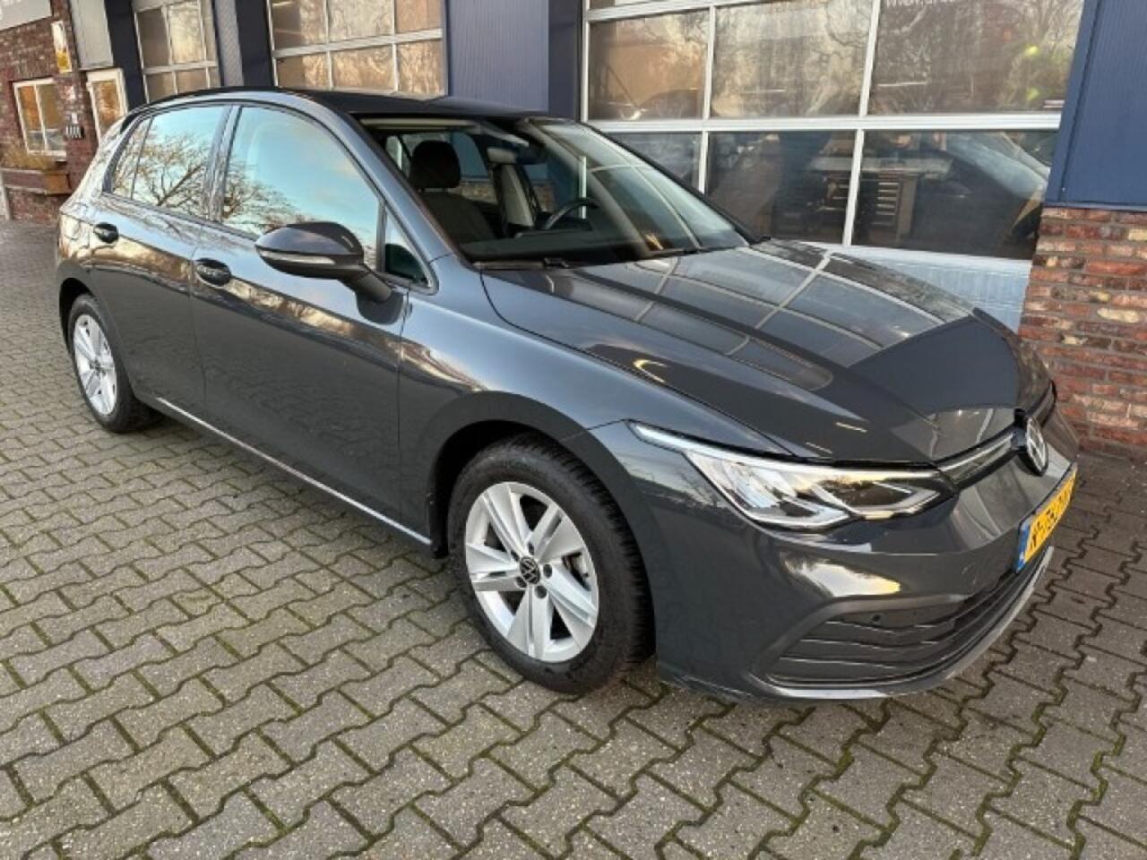 Volkswagen GOLF 1.0 ETSI LIFE