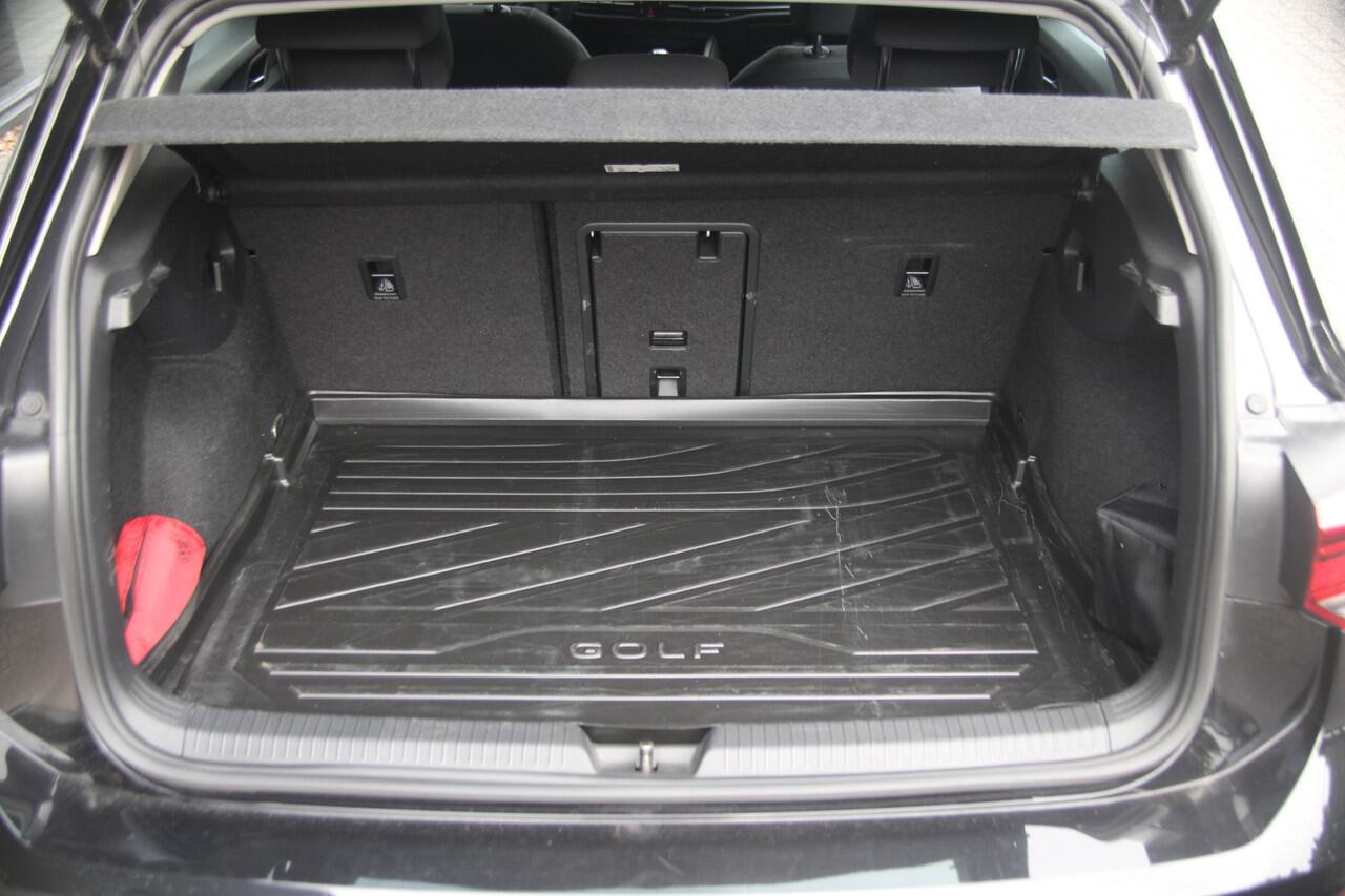 Volkswagen GOLF 1.5 TSI Life Business | Virtual | Org. NL |