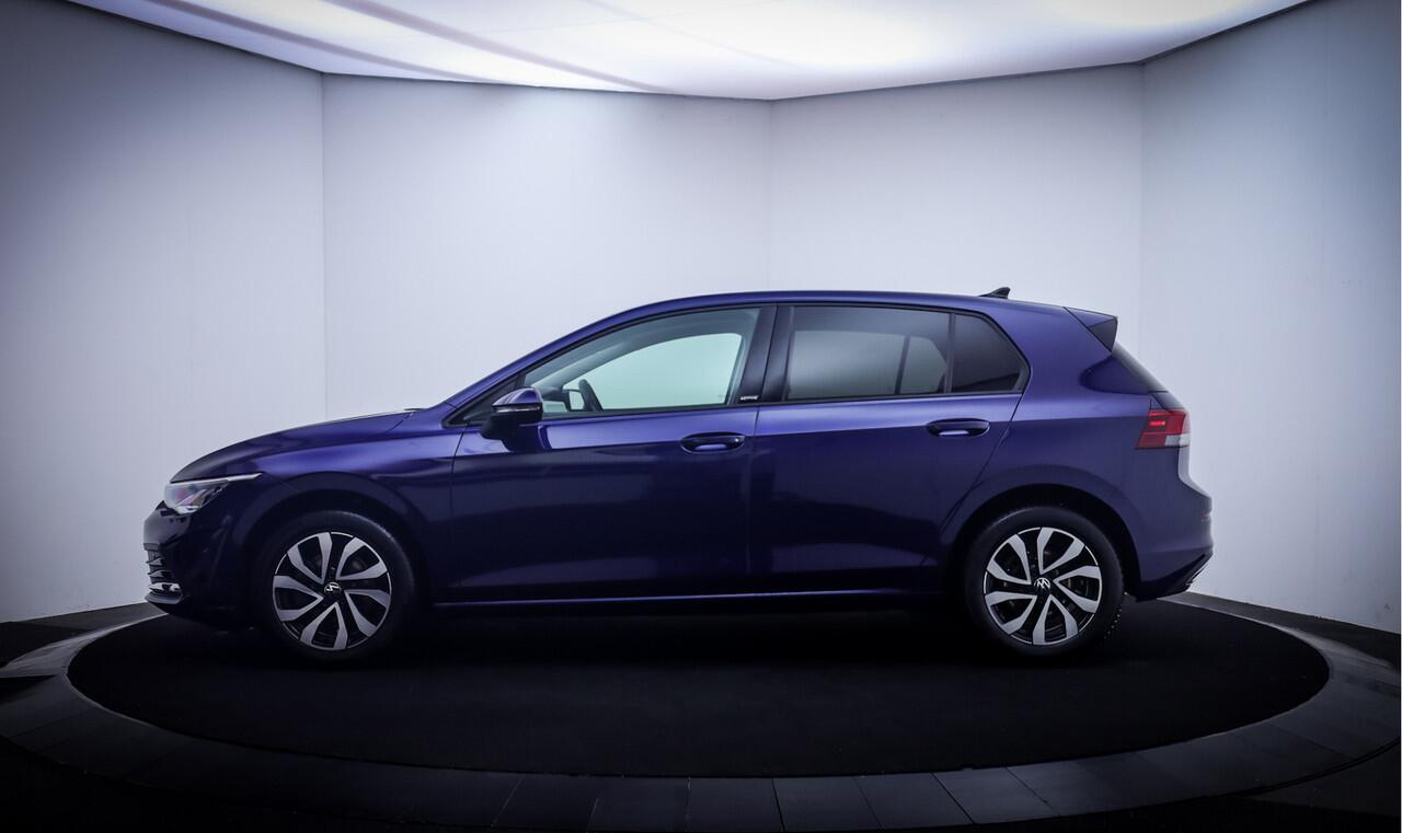 Volkswagen GOLF 1.0eTSI Dsg Life Business FULL LED | CAMERA | STUUR+STOELVERW | NAVI | ACC | PDC V+A | LMV