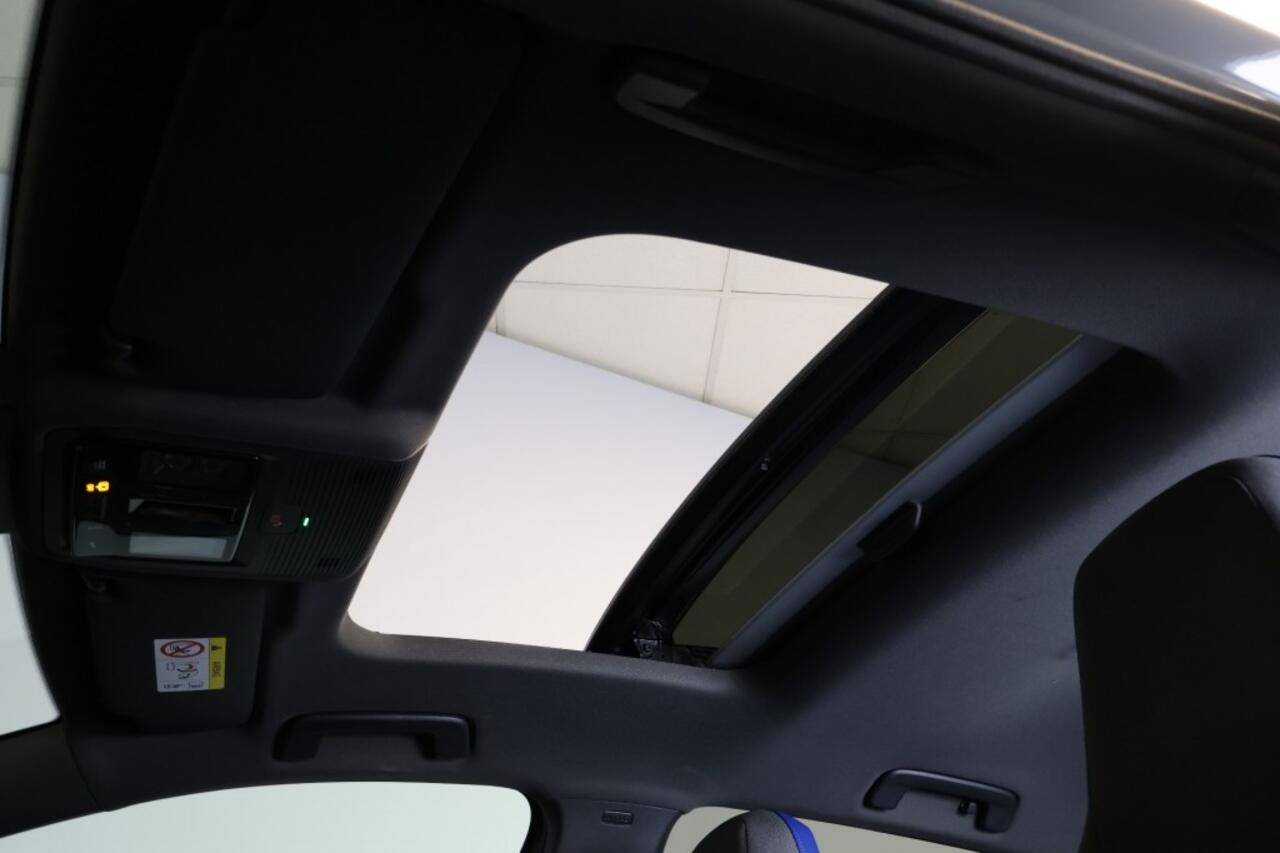 Volkswagen GOLF 1.4 Ehybrid GTE - Open Dak - Stoel+Stuurverwarming - Navi - Carplay