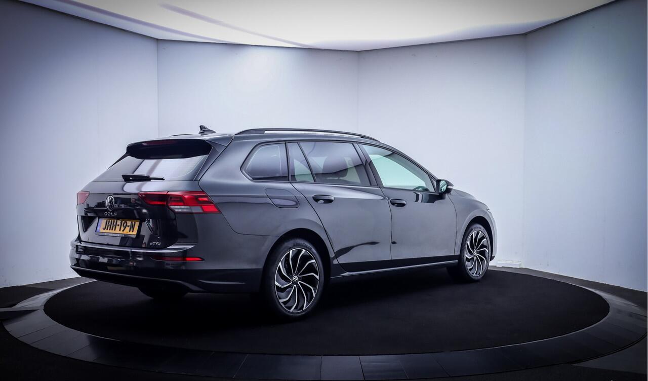 Volkswagen GOLF Variant 1.5TSI Dsg LIFE BUSINESS FULL LED | DIGIDASH | ACC | STUUR+STOELVERW | HEAD UP | CAMERA | ELEK TREKHAAK | DAB | CARPLAY | LMV