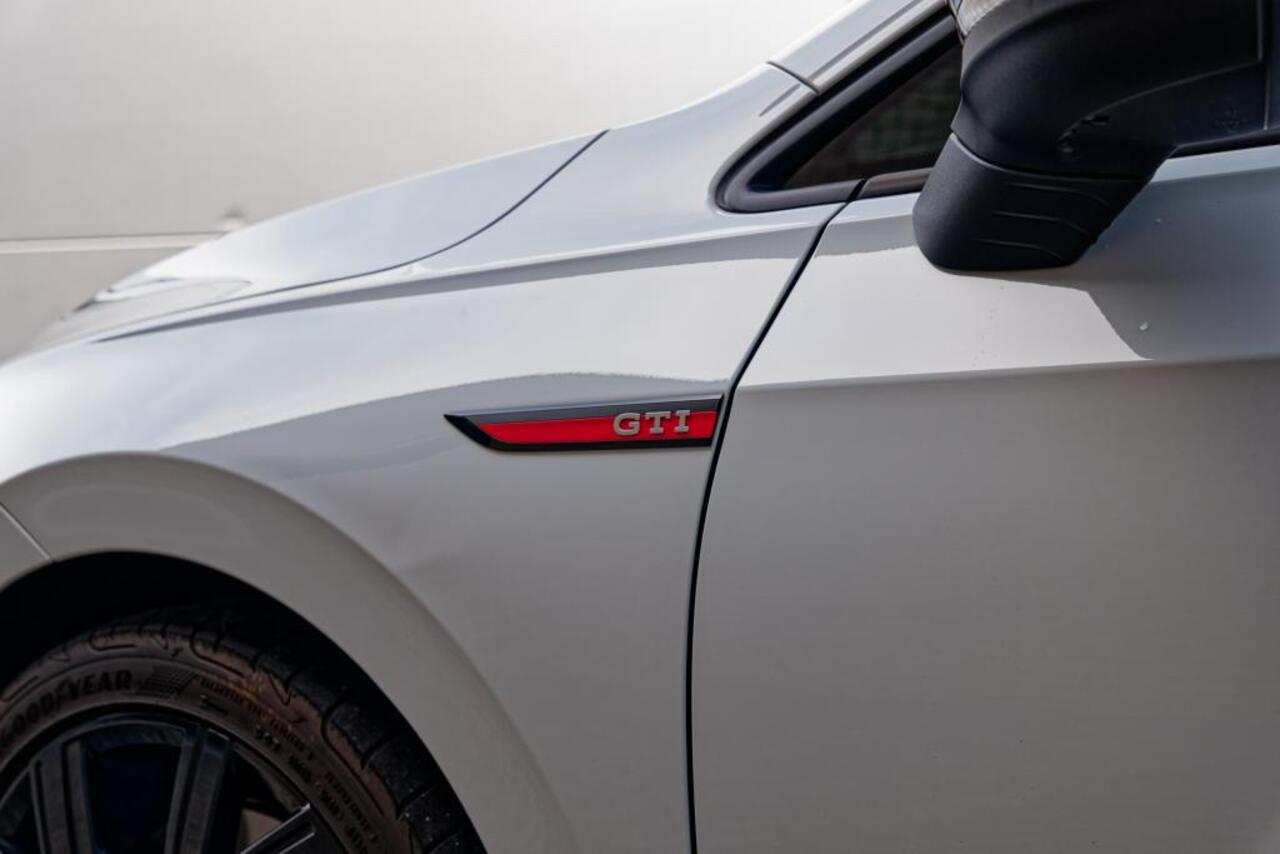 Volkswagen GOLF 2.0 TSI GTI Panoramadak, H/K geluidsinstallatie, Camera, enz