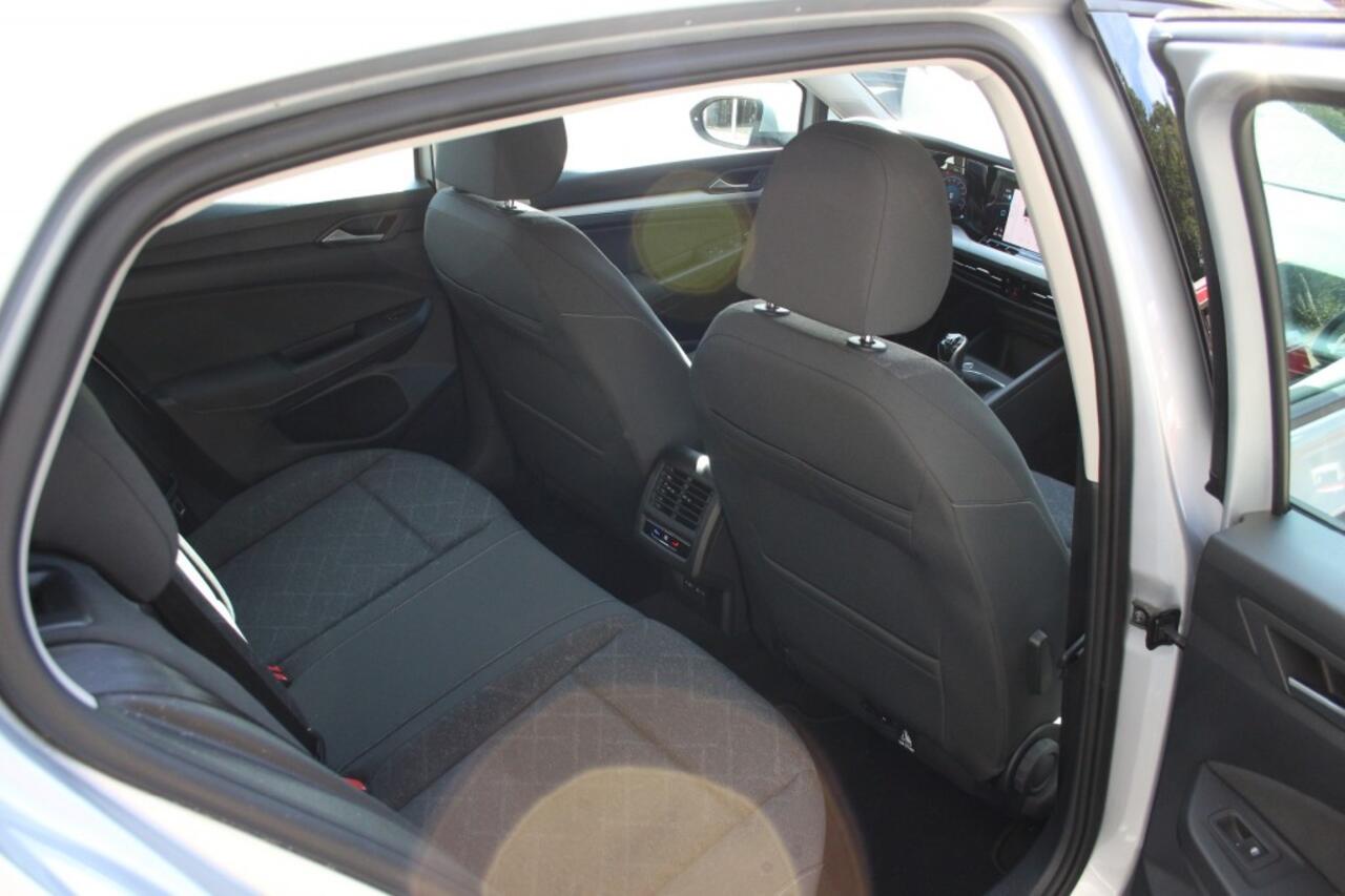 Volkswagen GOLF 1.5 TSI Life Business, Adp cruise, Lichtm, DAB, Stoel en stuur verwarming