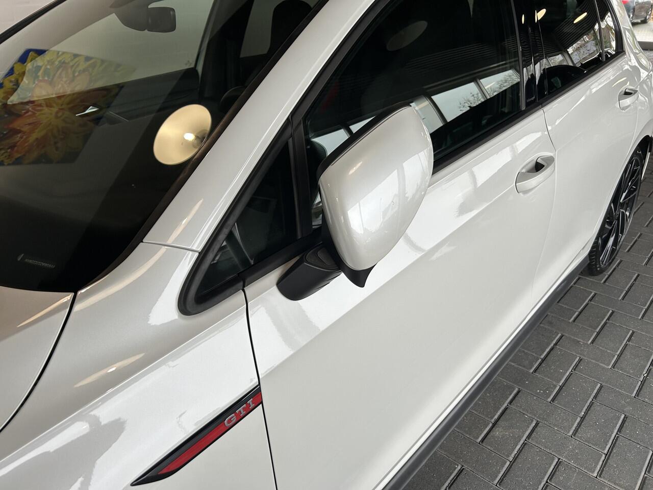 Volkswagen GOLF 2.0 TSI GTI DSG Panodak / IQ / DCC / Harman Kardon /Stoel-/stuurverwarming Keyless entry / Spiegelpakket