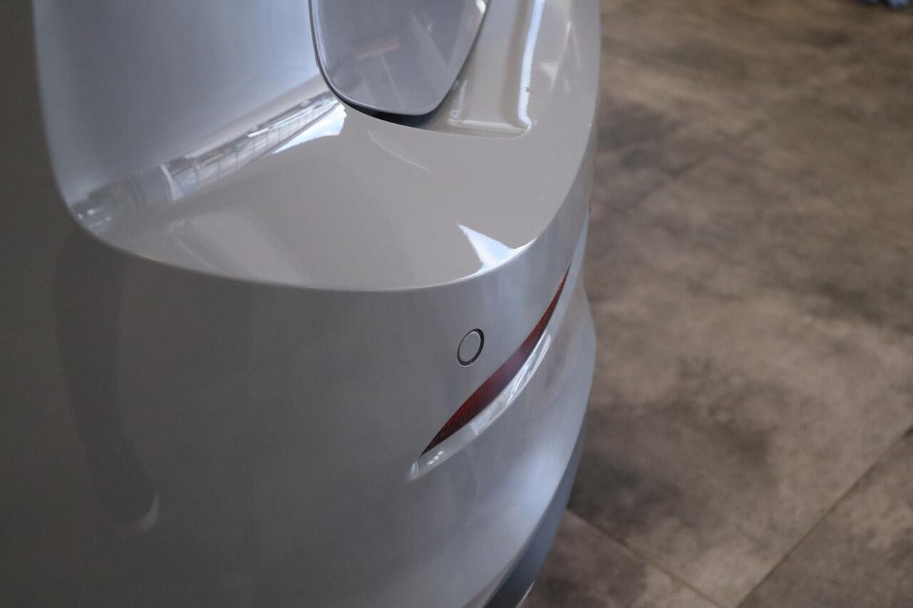 Volkswagen GOLF 1.5 eTSI 50 Edition IQ-Light Head-up Panoramadak