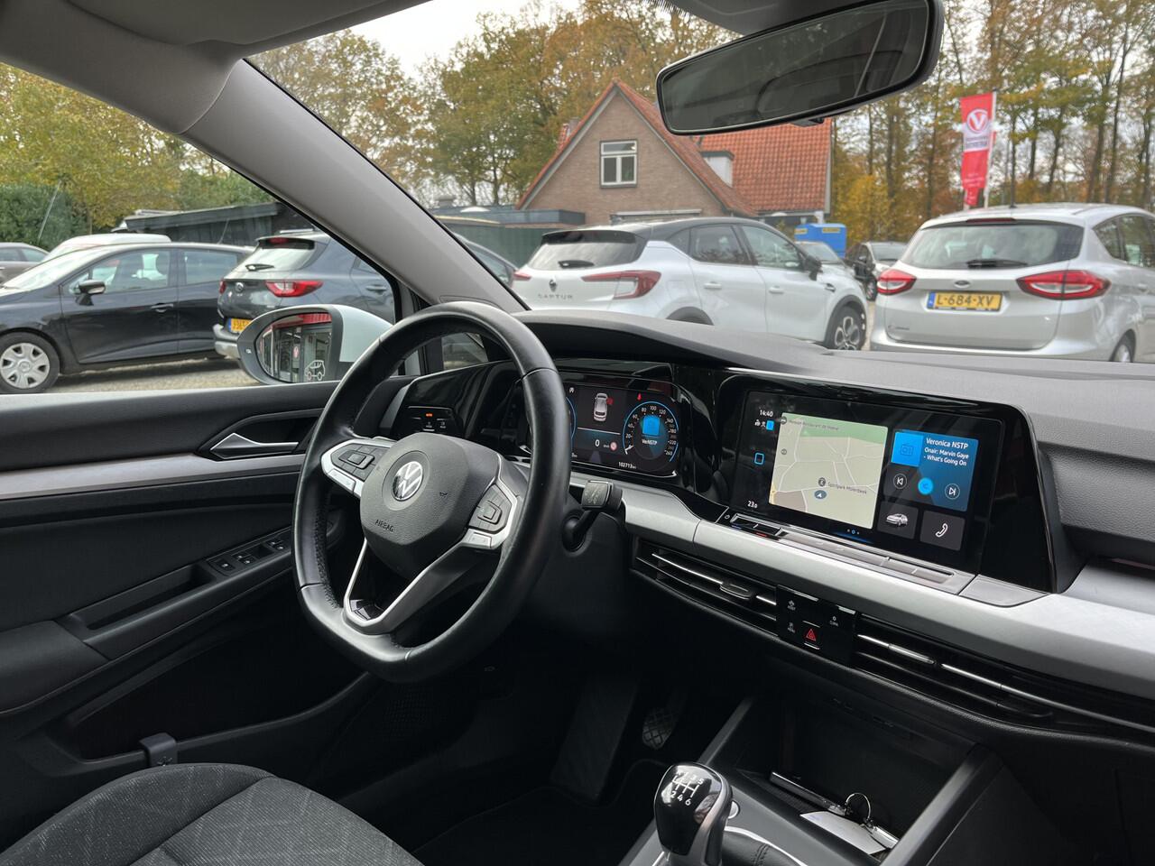 Volkswagen GOLF 1.5 TSI 130PK Life Dealer Onderh. Virtual 1e Eign.