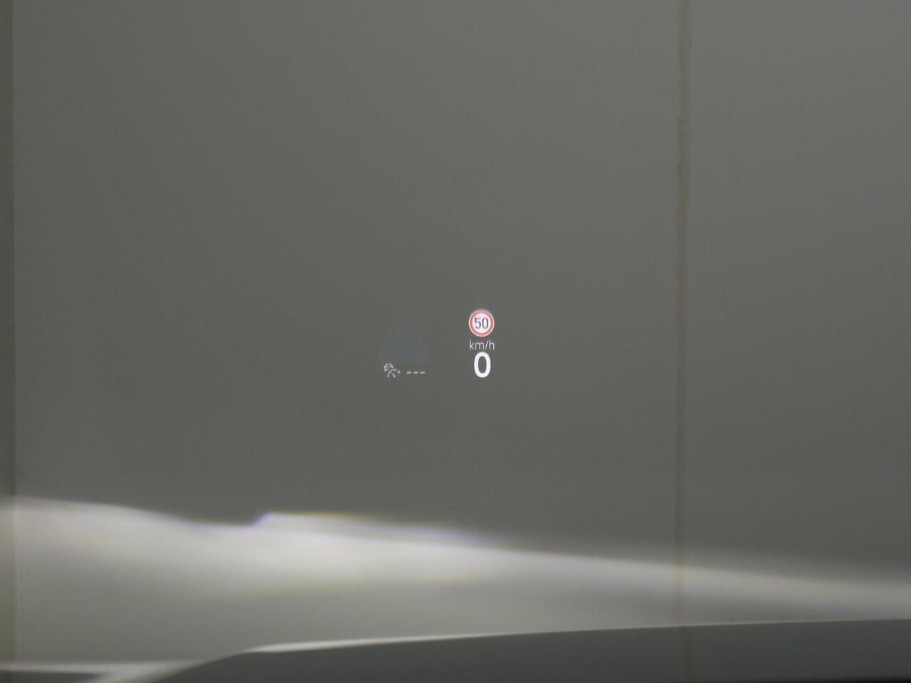 Volkswagen GOLF 1.5 eHybrid GTE | 272 PK | SoH 100% | Panoramadak | Head-up display | IQ.Light Matrix LED | 18" LM velgen |