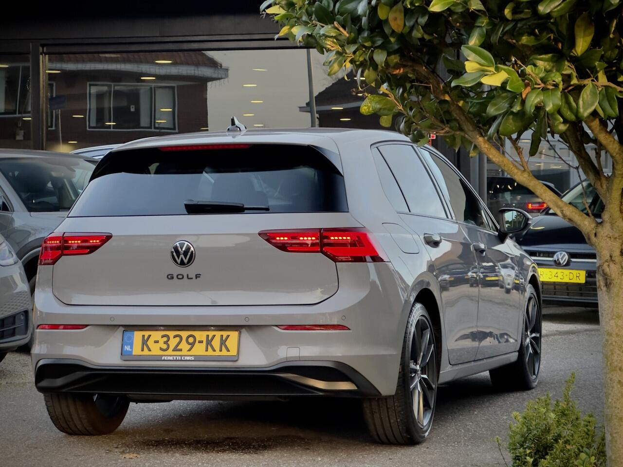 Volkswagen GOLF 1.5 TSI LIFE 131PK NAVI AIRCO DIGI-DASH APPLE-CARPLAY LED LMV PDC