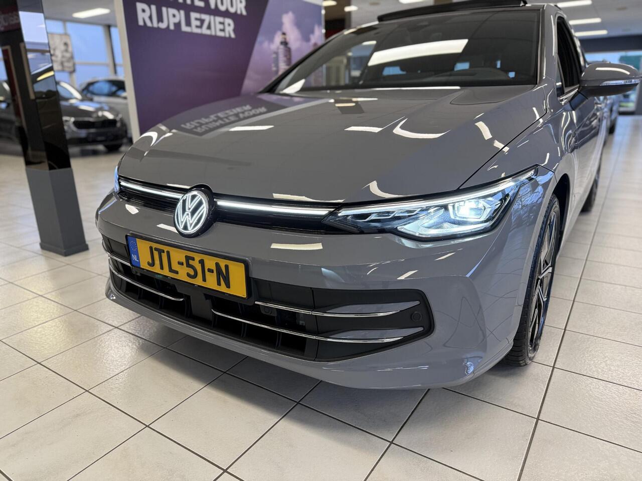 Volkswagen GOLF 1.5 eTSI DSG 151PK *HEAD-UP*PANO*50 EDI*NAVI*APP*