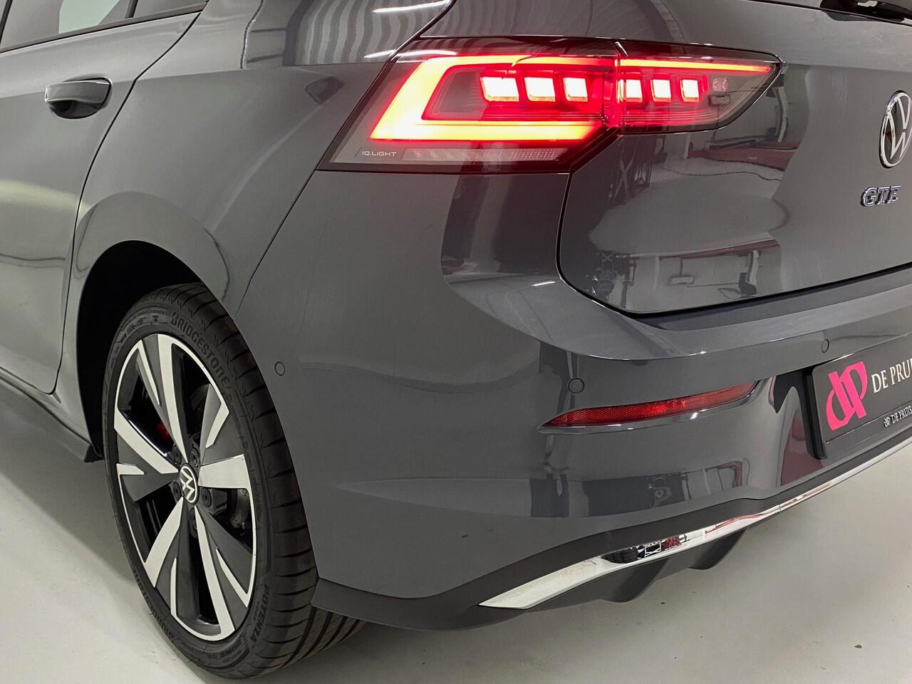 Volkswagen GOLF GTE 272PK Matrix IQ LIGHT 18 Inch Head Up Trekhaak 360° Camera Dynamic Chassis Control