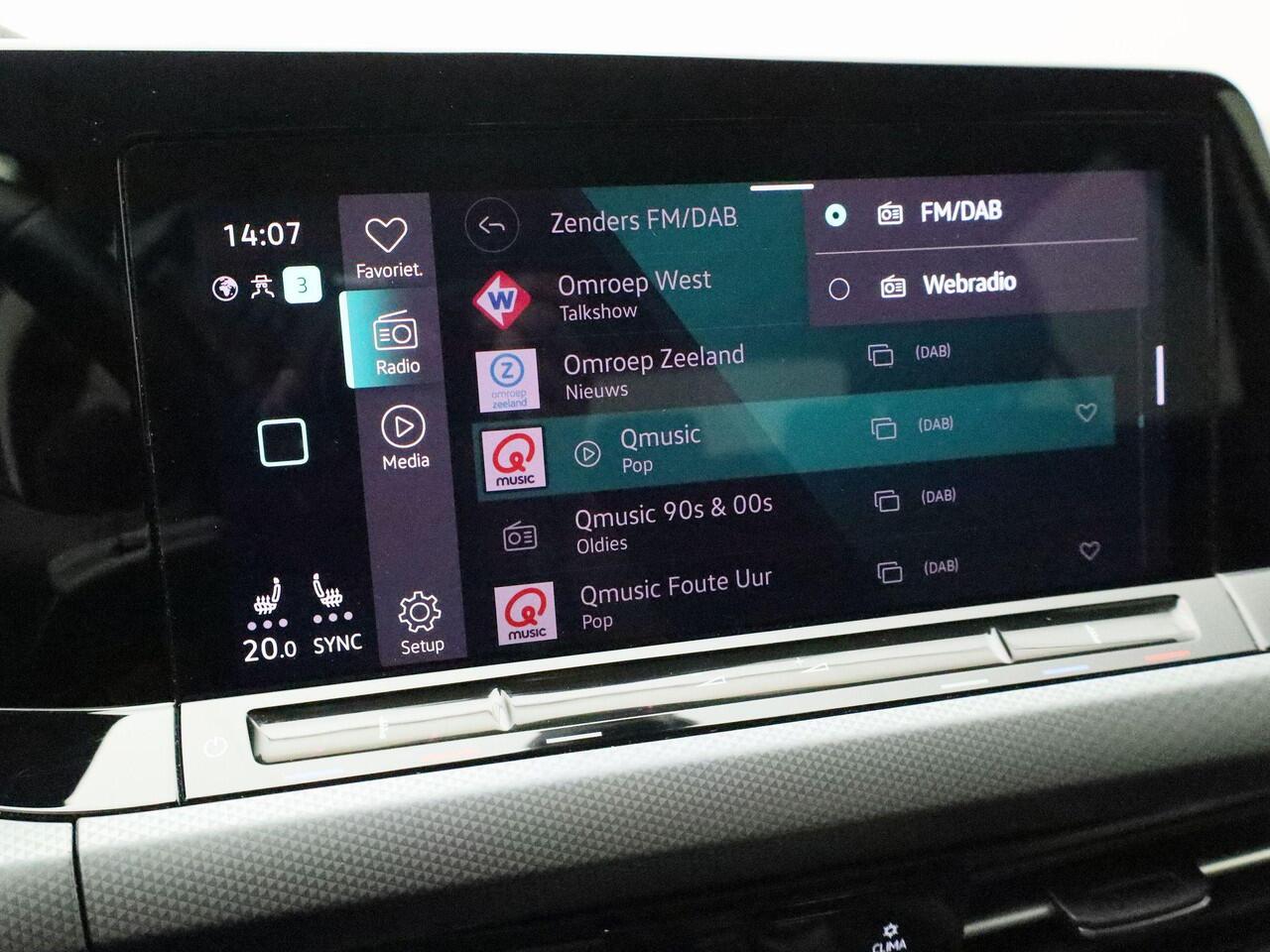 Volkswagen GOLF 1.5TSI/150PK Style · Navigatie · Camera + Parkeersensoren · Stoel- & stuurverwarming