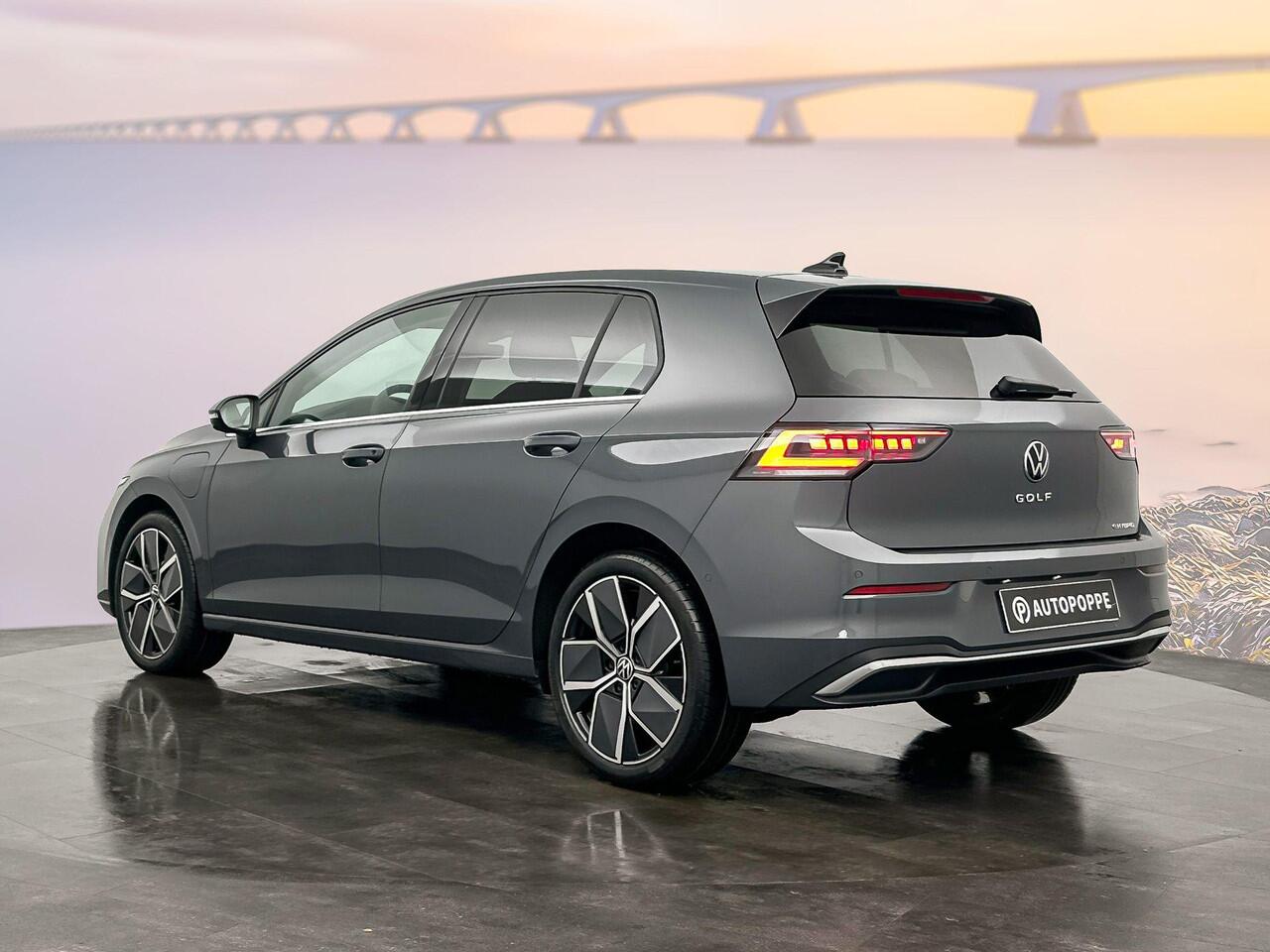 Volkswagen GOLF Style Edition Plug in Hybride 204 pk