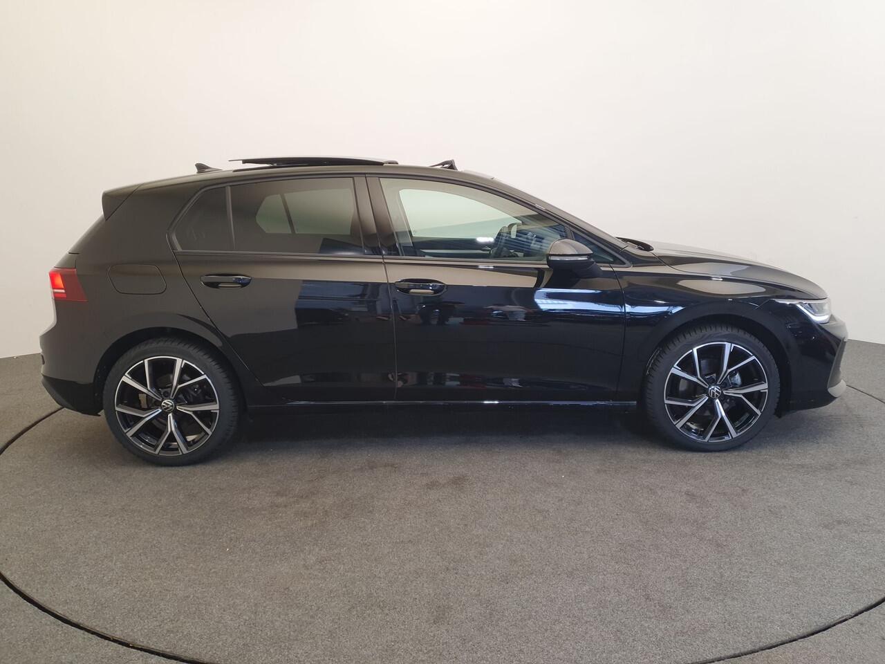 Volkswagen GOLF 1.5 eTSI 115pk DSG/AUT Life Edition Panoramadak, Camera, ergoActive