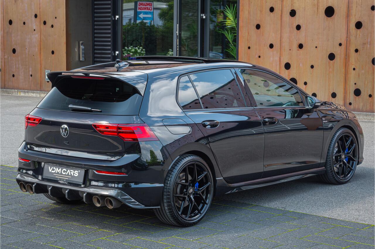 Volkswagen GOLF R 2.0 TSI R 4Motion | AKRAPOVIC | STAGE 2 | IQ.DRIVE | PANO | PERFORMANCE |