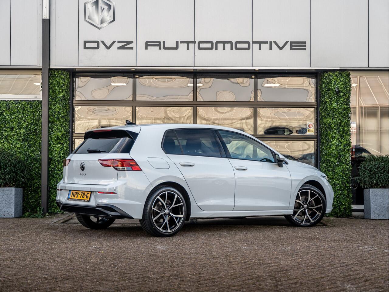 Volkswagen GOLF 8 1.5 TSI 130PK Life | Ambient | Carplay | Lounge |