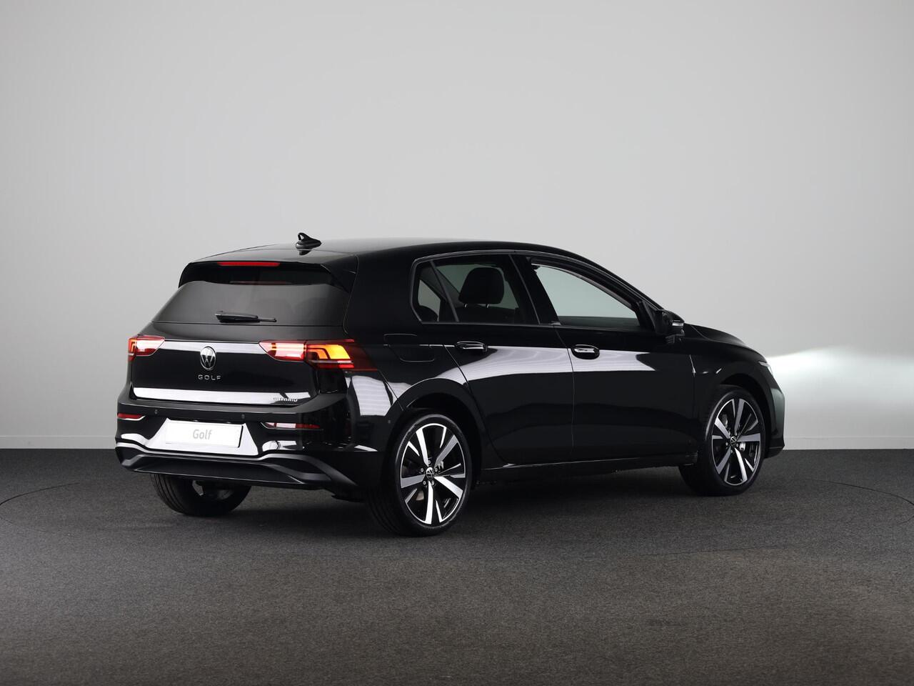 Volkswagen GOLF Life Edition 1.5 eHybrid 150 kW / 204 PK Hatchback