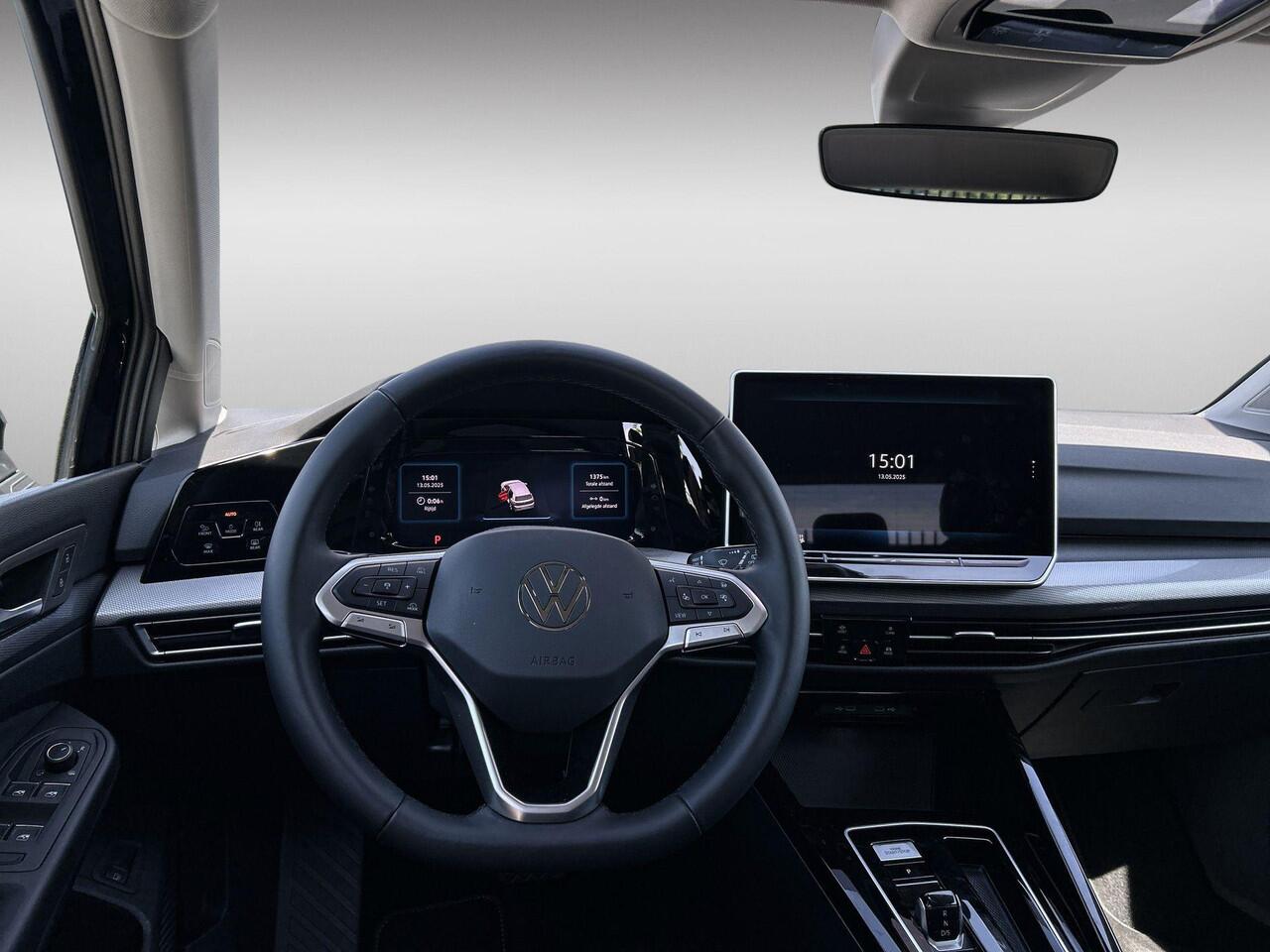 Volkswagen GOLF 1.5 eHybrid Style Edition