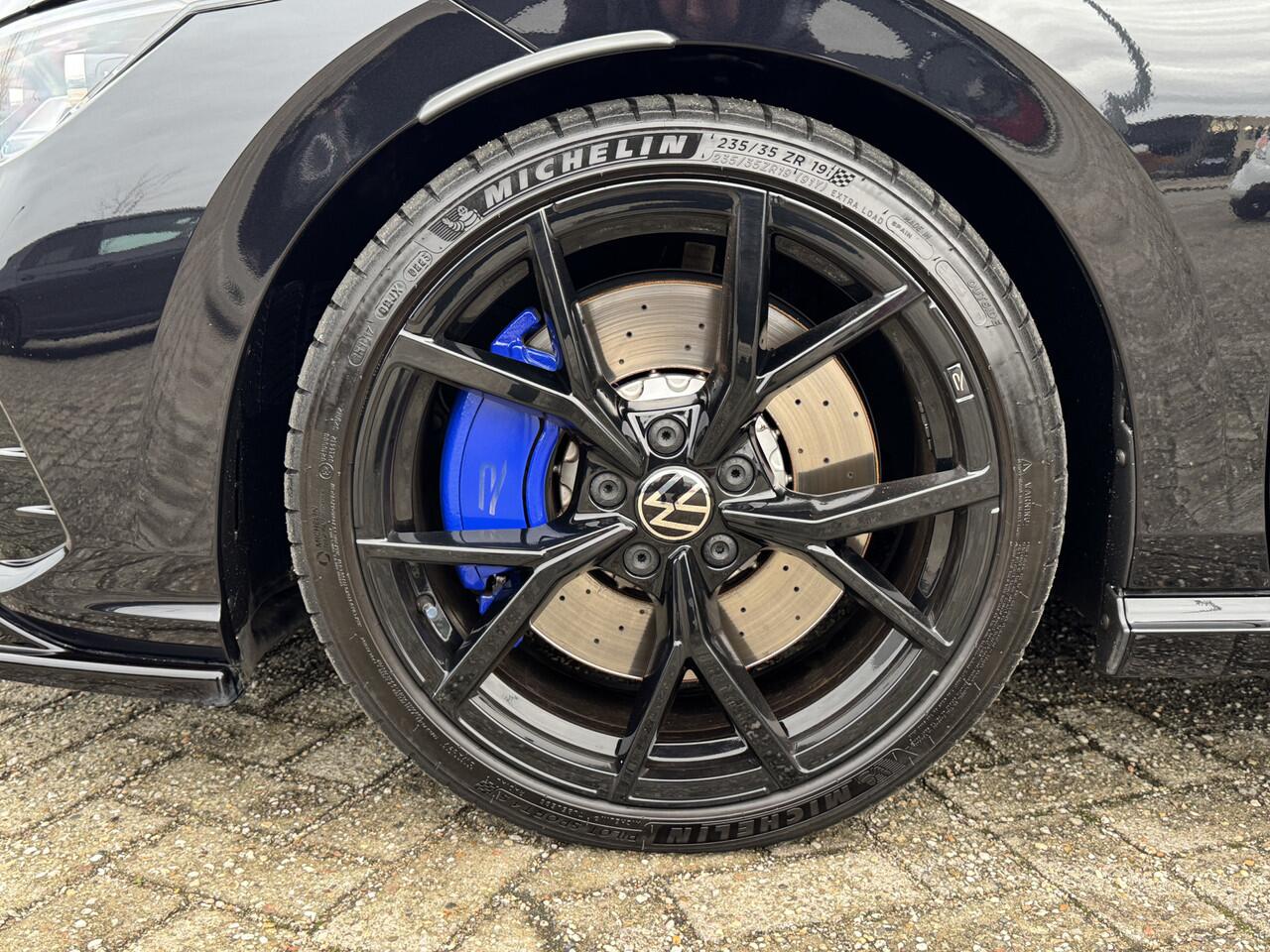 Volkswagen GOLF 8 R R20 2.0 TSI 320pk 4Motion DSG / Aut. Nurburgring Modus Akrapovic Leder Panoramadak !!