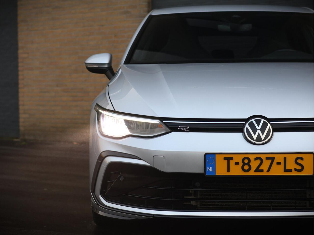 Volkswagen GOLF 8 1.5 TSI R-line 150PK | R-line | ACC | Carplay | Cam | Stoelverw. | Clima |