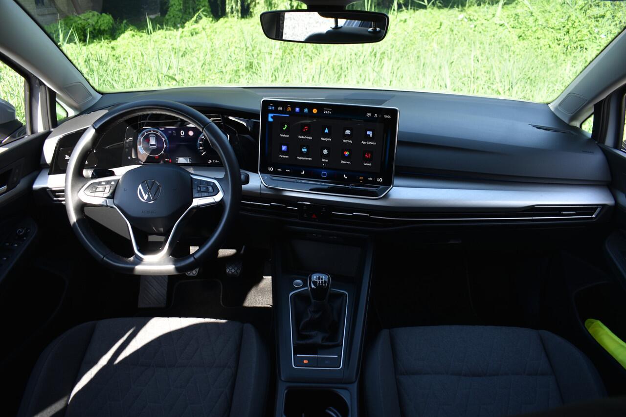 Volkswagen GOLF Variant NEW 1.5 TSI LIFE VIRTUAL/PDC/CARPLAY /STUURVERW /FABRIEKS GARANTIE