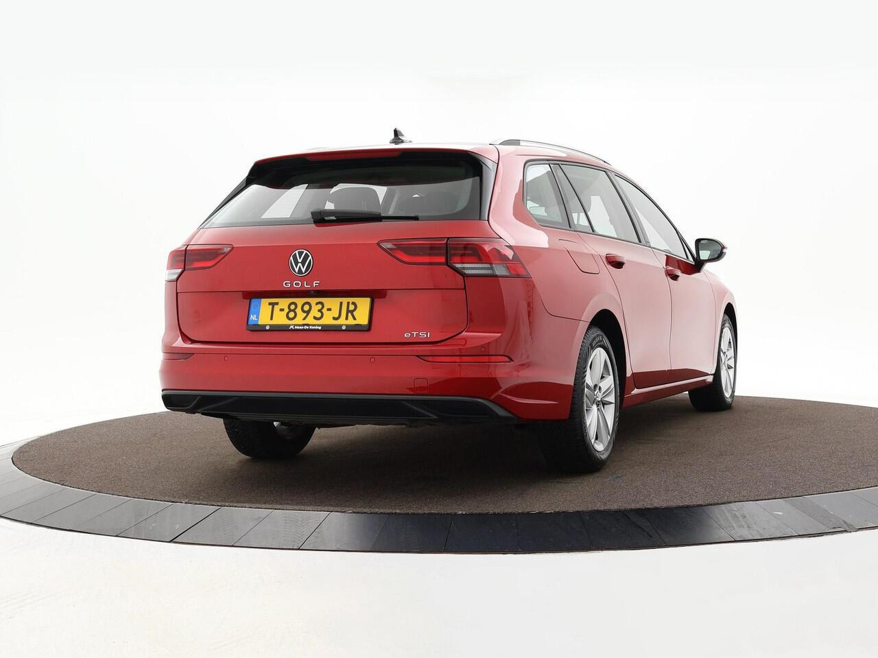 Volkswagen GOLF Variant 1.0 eTSI 110pk DSG Life · Camera · ACC · Inklap. Trekhaak · Apple/Android Car Play · Clima · Navigatie · Verkeersbord Detectie · Garantie t/m 03-07-2027 of 100.000