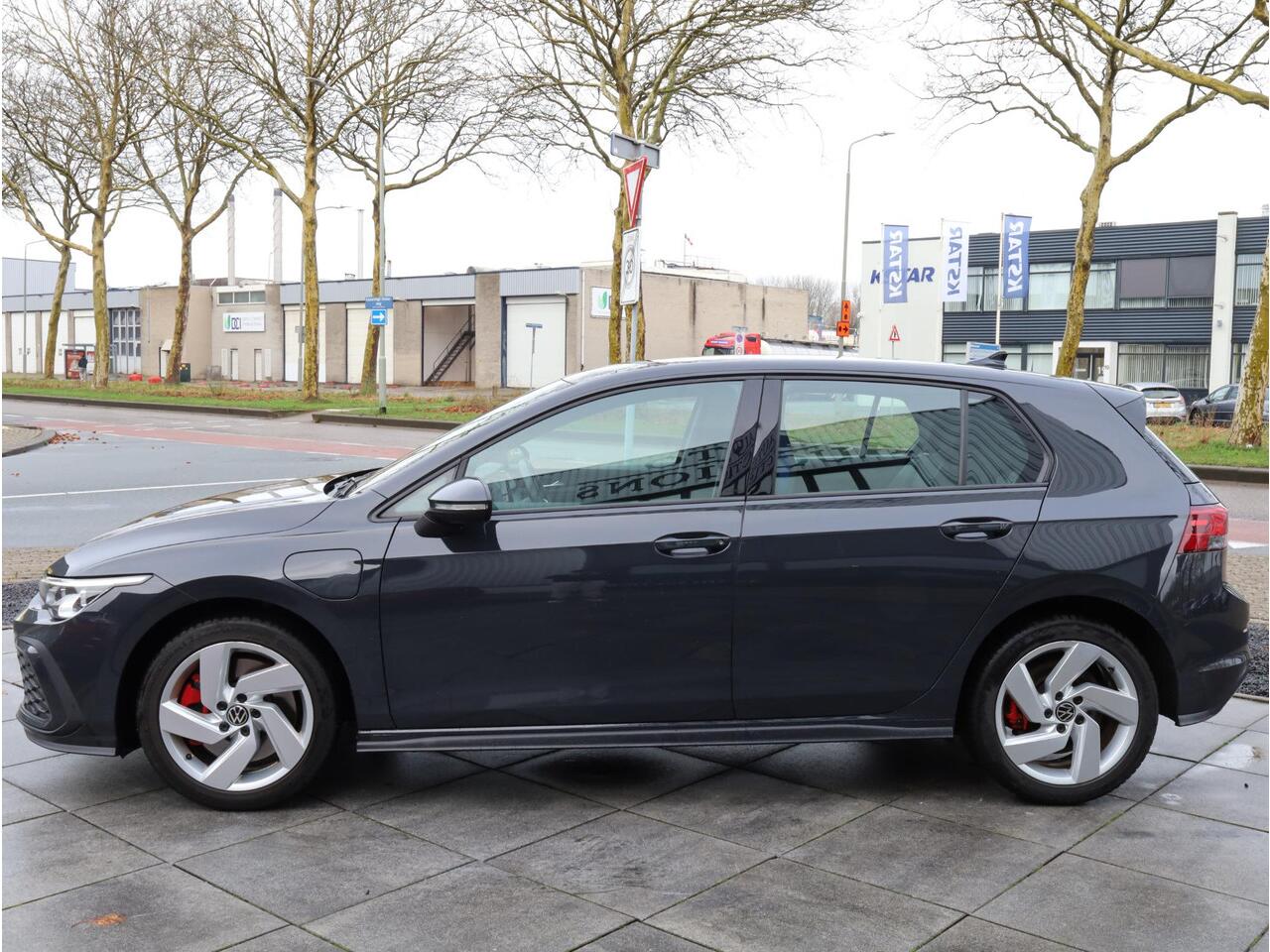 Volkswagen GOLF GTE 1.4 eHybrid 245PK | Adaptive Cruise | Carplay/Android | Stoel&Stuurverwarming |