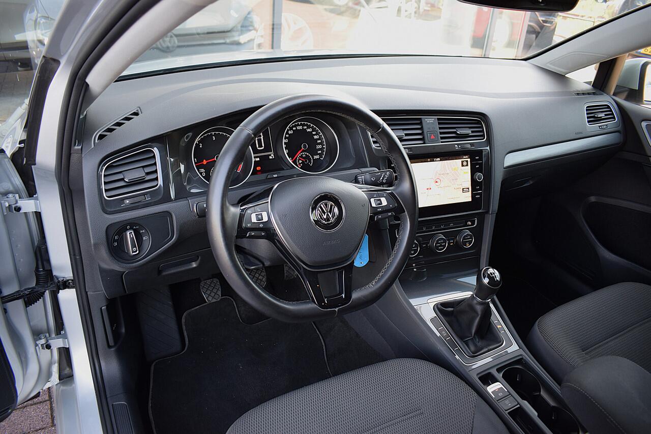 Volkswagen GOLF 1.6 TDI Comfortline Business | Apple CarPlay | Adaptive | Climate