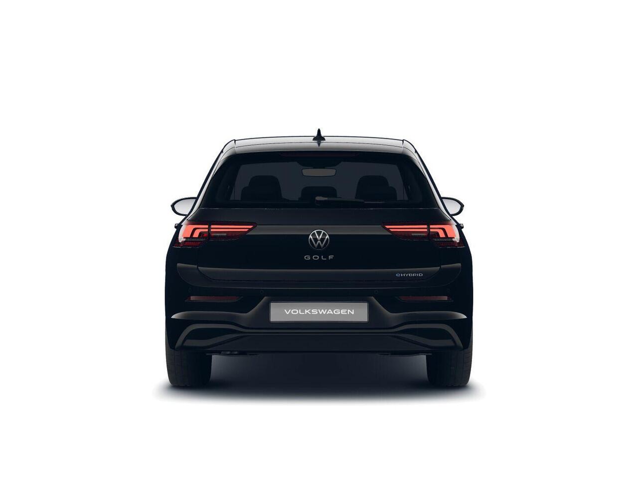 Volkswagen GOLF Life Edition 1.5 eHybrid 150 kW / 204 PK Hatchback Apple Carplay / Android Auto · Prijs is inclusief inruilpremie ·