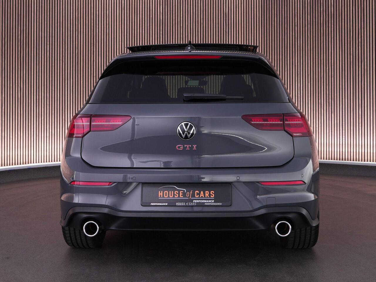 Volkswagen GOLF GTI 2.0 245pk TSI |BTW|panoramadak|HUD|IQ Light|camera|cruise control|sfeerverlichting|18"|DAB|stoelverwarming|