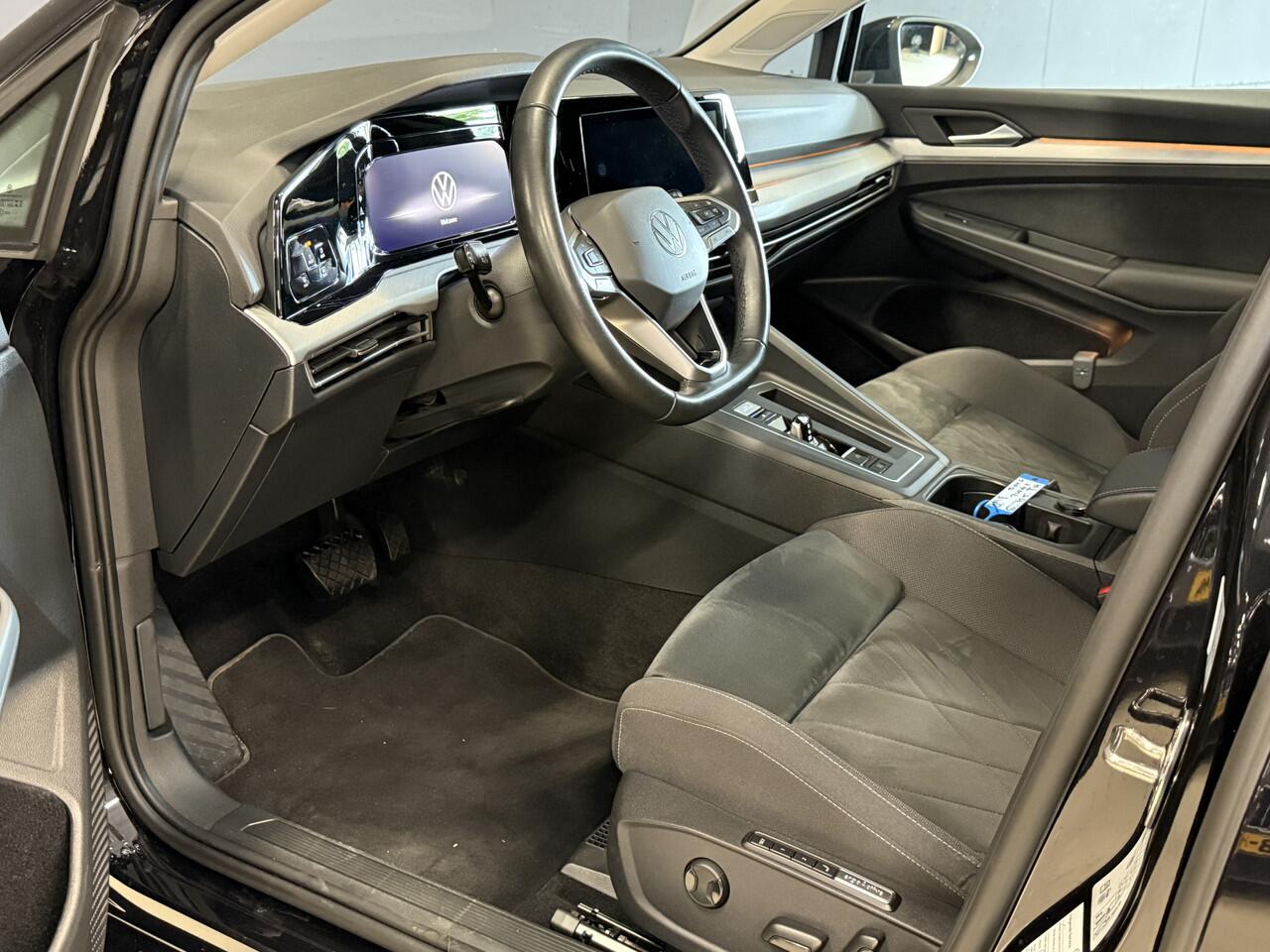 Volkswagen GOLF 1.5 eTSI Life Business | Apple Carplay | Elek. stoelen | Draadloze tel. lader