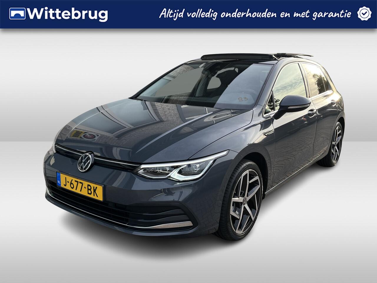 Volkswagen GOLF 1.5 eTSI Style / AUTOMAAT/ PANO/ CAMERA/ PARK. SENSOREN/ MEMORY SEATS/ LED/ NAVI/ 18" LMV/