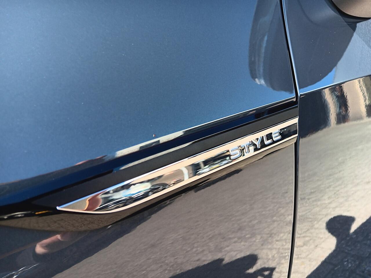 Volkswagen GOLF 1.5 TSI Style|PANO|ADAPT CR|LED|STOELMASSAGE|Carplay! Zeer mooi