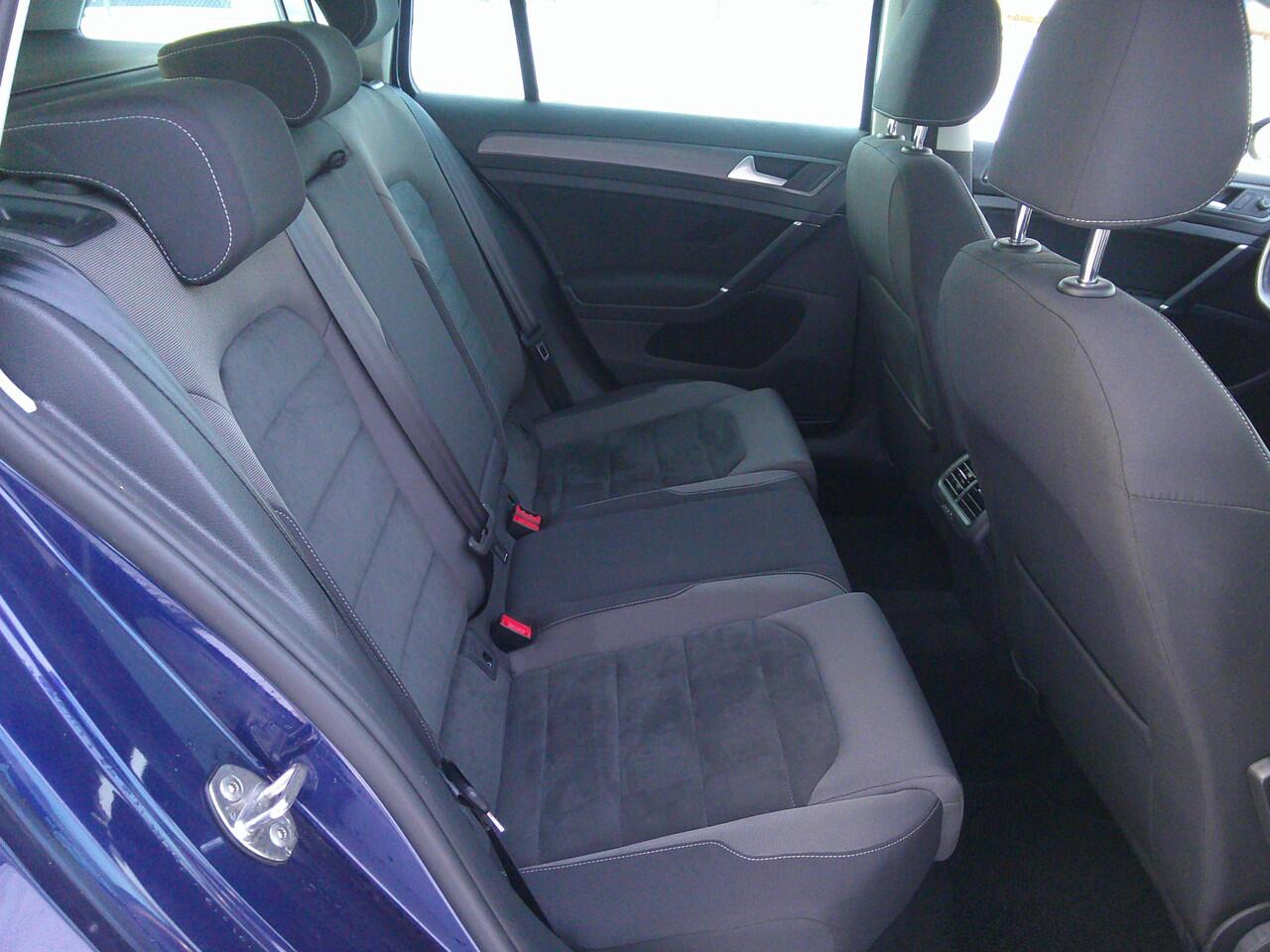 Volkswagen GOLF Variant 1.5 TSI Comfortline Business Staat in Hoogeveen