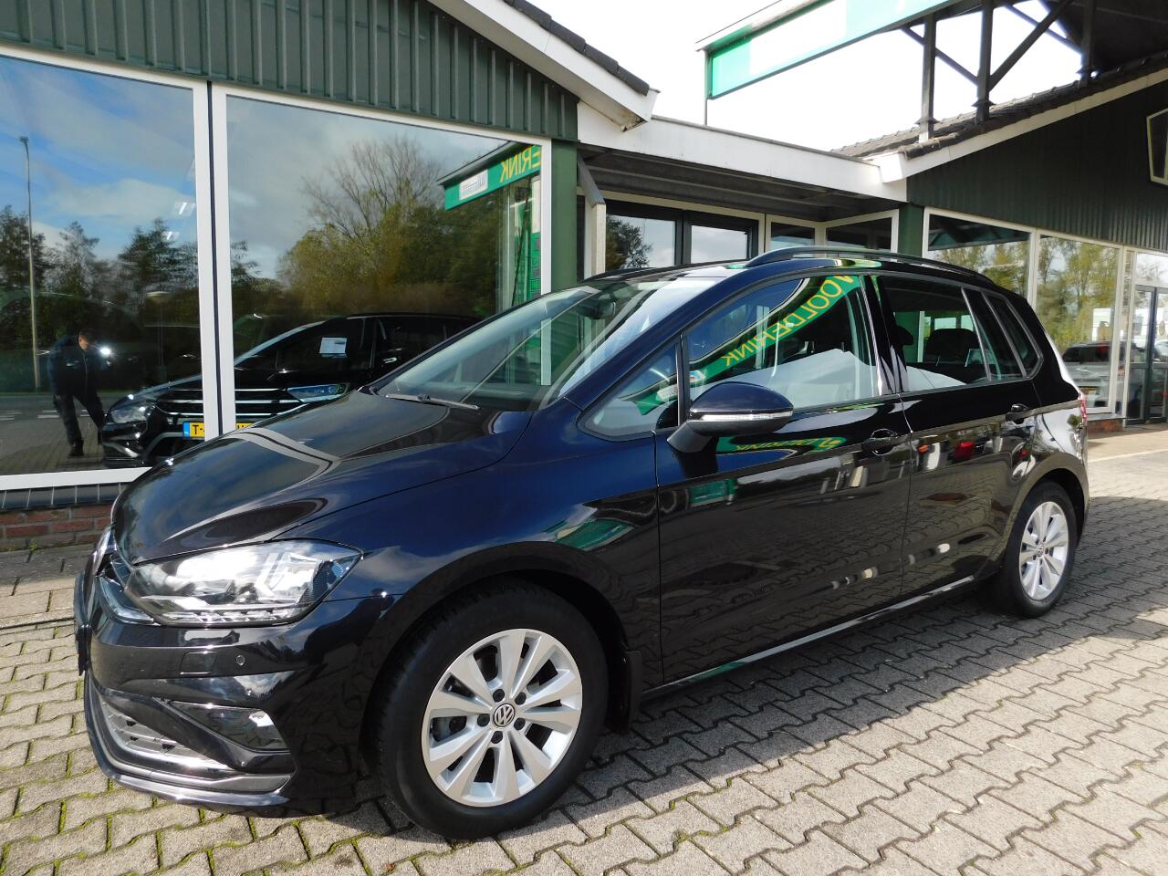 Volkswagen GOLF SPORTSVAN 1.0TSI 116PK COMF.LINE!! All-in Prijs! Trekhaak!
