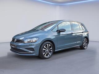 volkswagen-golf-sportsvan-1.5-tsi-a