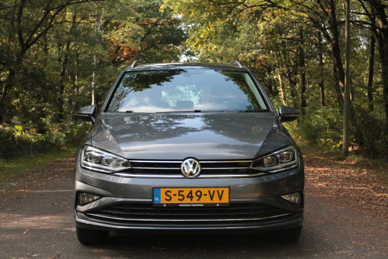 Volkswagen GOLF SPORTSVAN 1.5 TSI ACT Highline Edition | ACC | Carplay | Camera