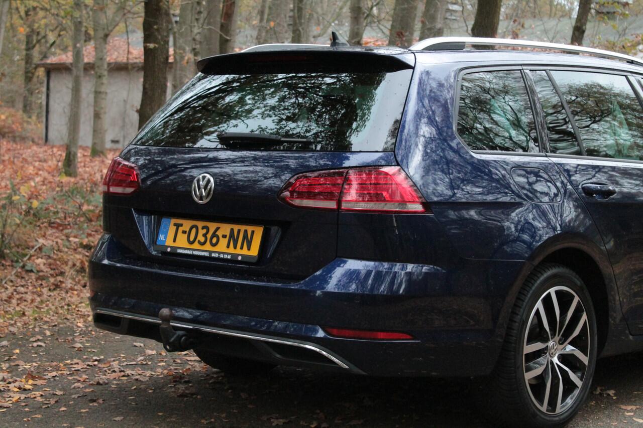 Volkswagen GOLF Variant 1.5 TSI Highline | Carplay | ACC | Camera
