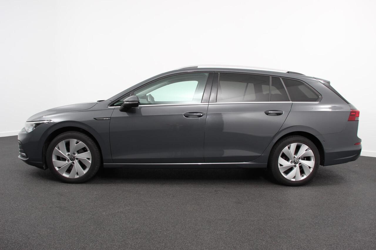 Volkswagen GOLF 1.0 eTSI Variant Style DSG Navigatie | Climate Control | Adaptive Cruise Control | Lane Assist | Privacy Glass | Stoel/Stuurverwarming | LED | PDC V+A | Camera | Electrisch bedienbare Achterklep