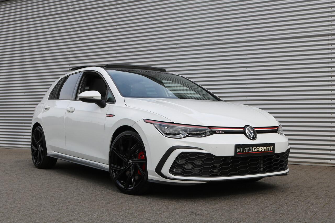 Volkswagen GOLF 2.0 TSI GTI DSG (Panoramadak Carplay ACC Camera Keyless IQ-Light 19InchLMV Pdc V+A PrivacyGlass)